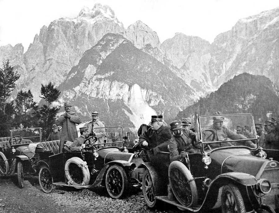 Italian generals in the Carnic Alps. 1915.
