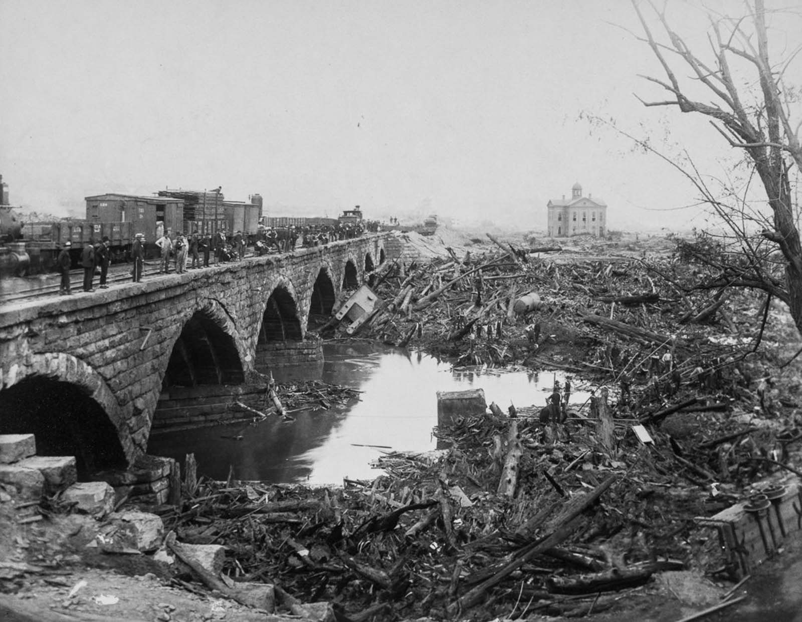 The debris pile at the Stone Bridge.