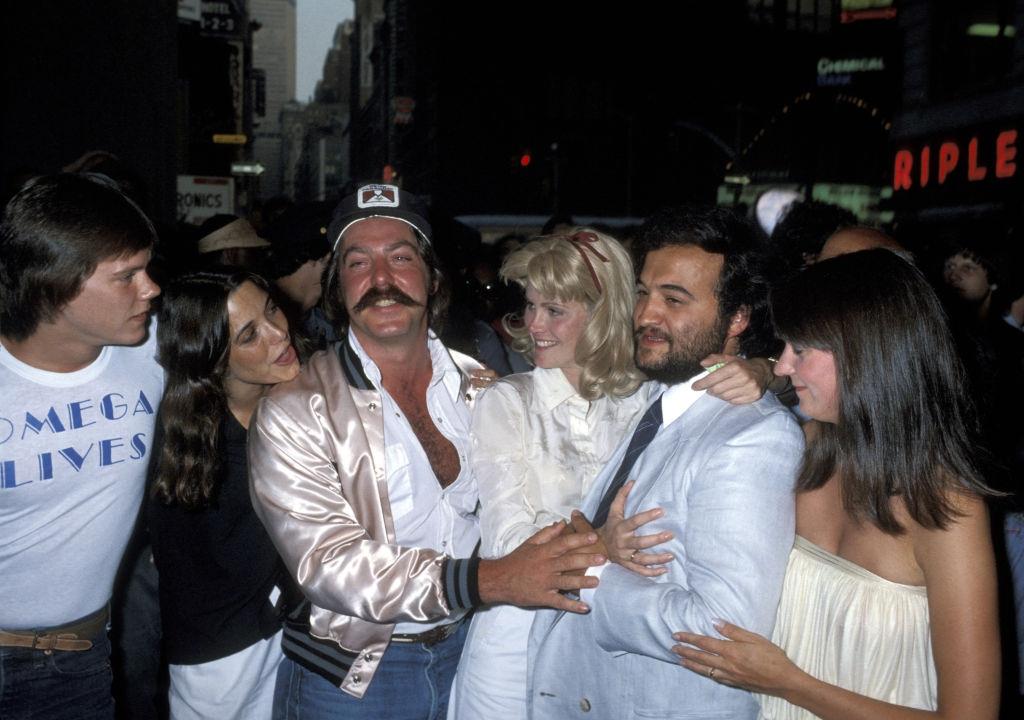 Karen Allen with Kevin Bacon, Mary Louise Weller, John Belushi, and wife Judy Jacklin, 1978.