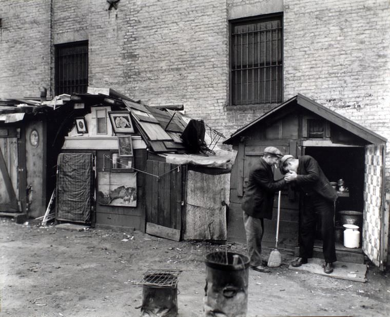 Huts and unemployed, West Houston and Mercer Street, October 25, 1935