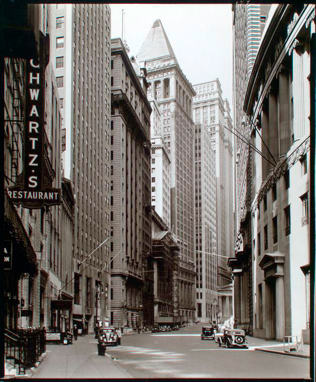 Broad Street looking toward Wall Street, Manhattan, July 16, 1936