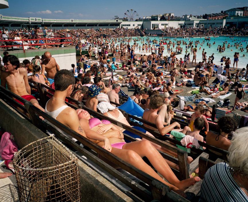 Gritty Photos of New Brighton from 1980s That Show How Working Class Enjoyed Their Holidays On Sea Side Resort