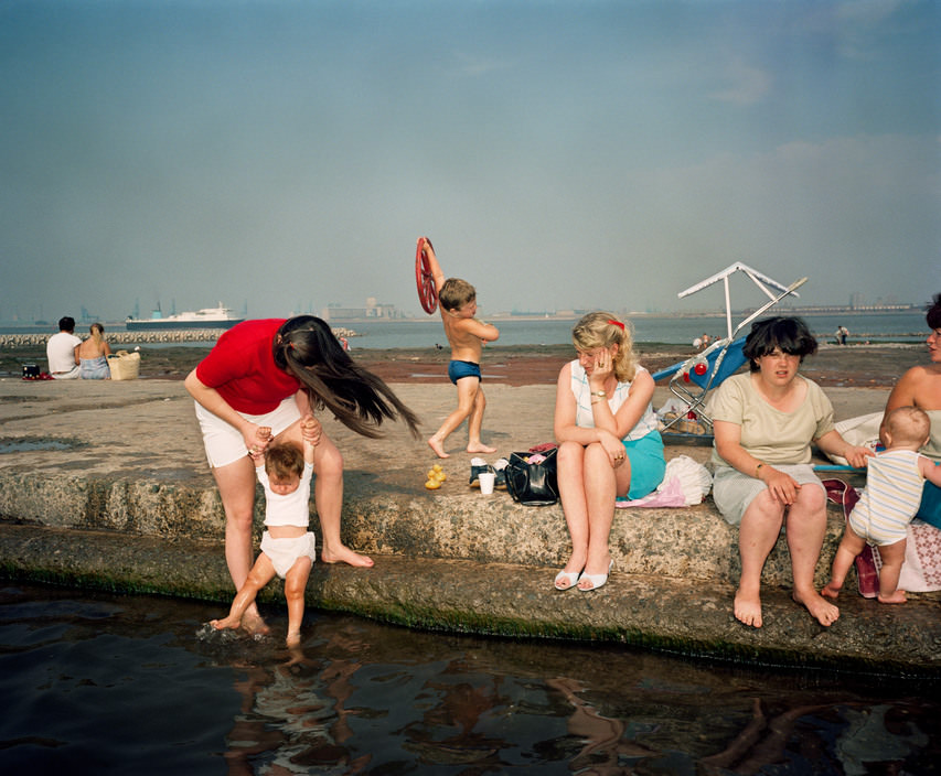 Gritty Photos of New Brighton from 1980s That Show How Working Class Enjoyed Their Holidays On Sea Side Resort