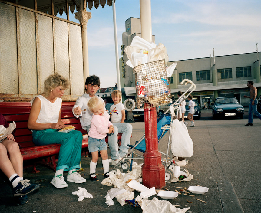 Gritty Photos of New Brighton from 1980s That Show How Working Class Enjoyed Their Holidays On Sea Side Resort