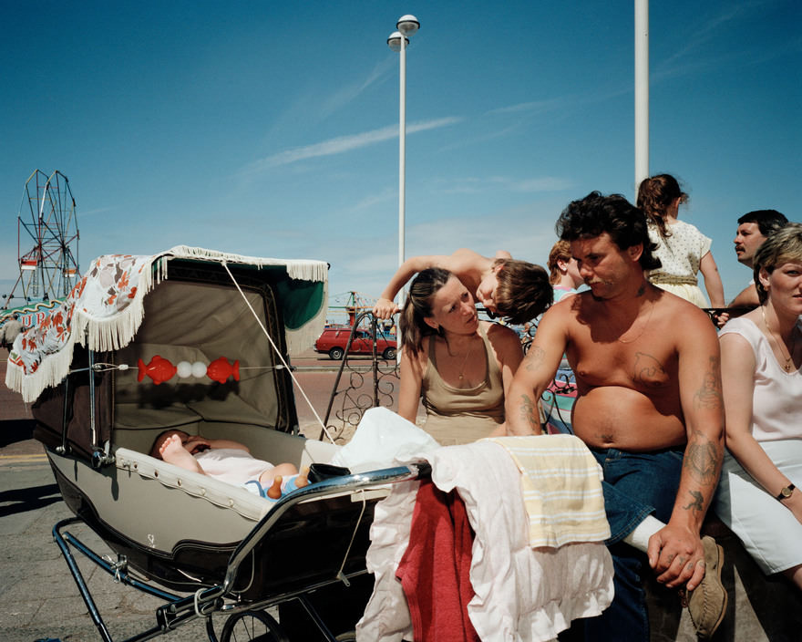 Gritty Photos of New Brighton from 1980s That Show How Working Class Enjoyed Their Holidays On Sea Side Resort