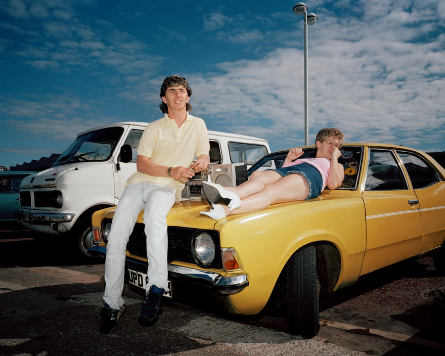 Gritty Photos of New Brighton from 1980s That Show How Working Class Enjoyed Their Holidays On Sea Side Resort