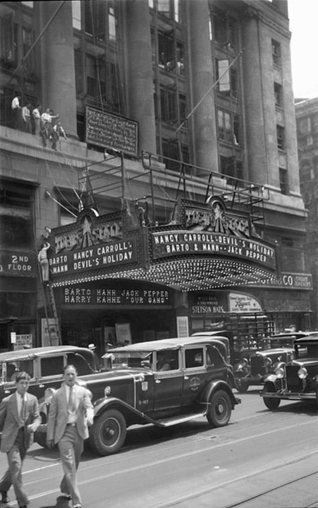 Loew's State Theatre, Manhattan, New York, June 1930