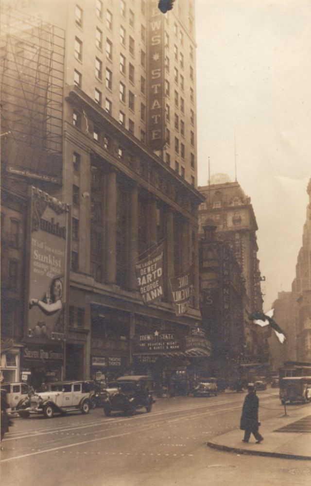 Loew's State Theatre, NY, March 1931