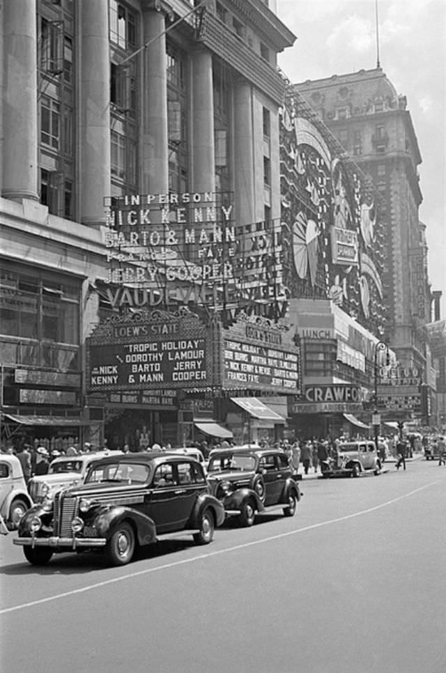 Loew's State Theatre, New York, August 1938