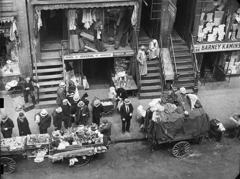 Hester Street, between Allen and Orchard Streets, Manhattan.