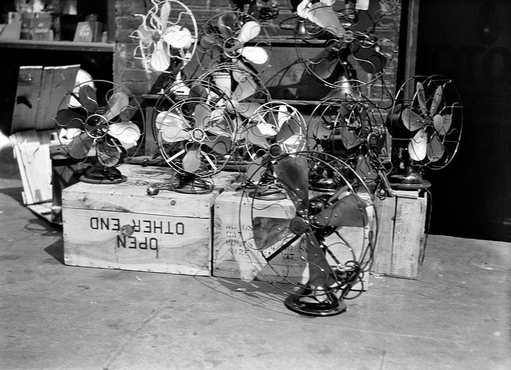 Sidewalk display of electrical fans Lower East Side, New York City, 1930.