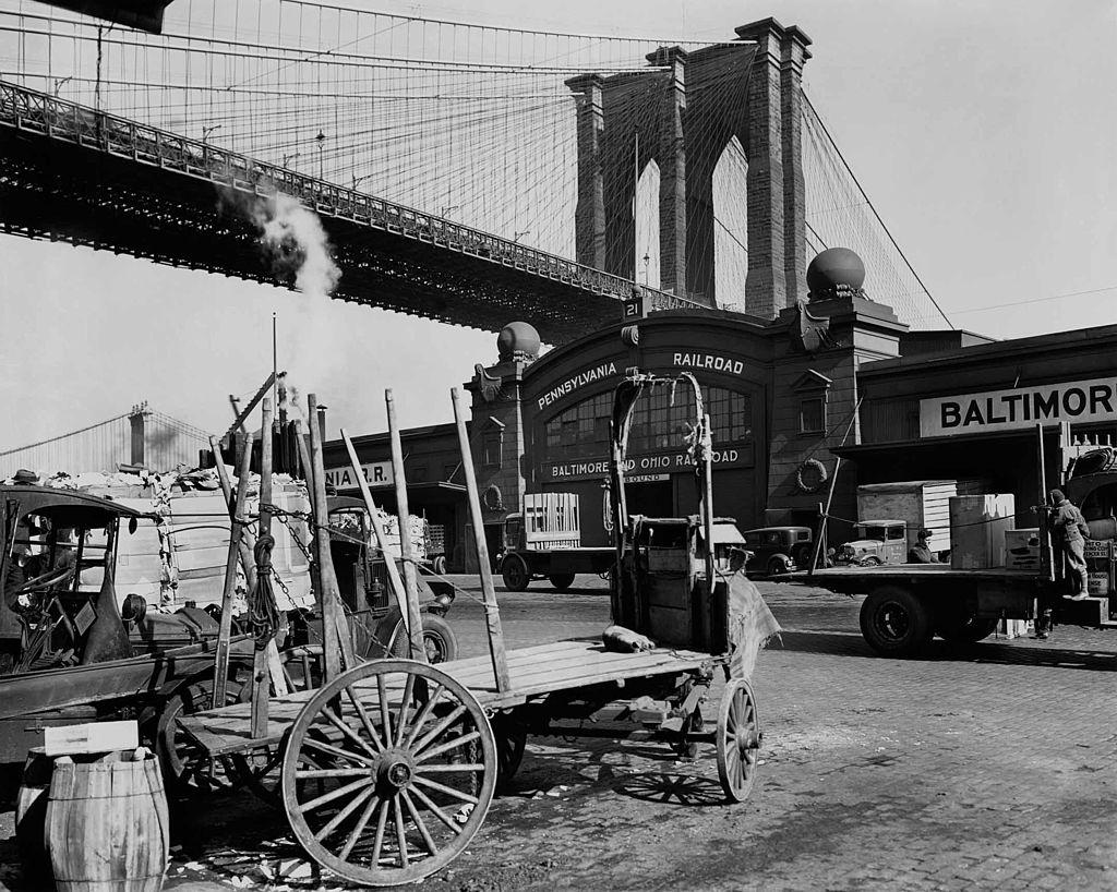 Brooklyn Bridge with Pier 21, New York City, 1939.