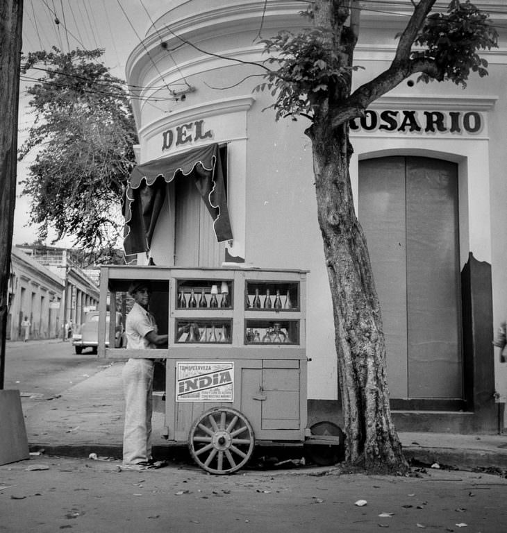 A street vendor in Yauco.
