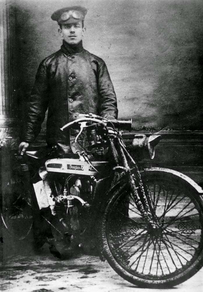 Possibly a despatch rider, 1915.