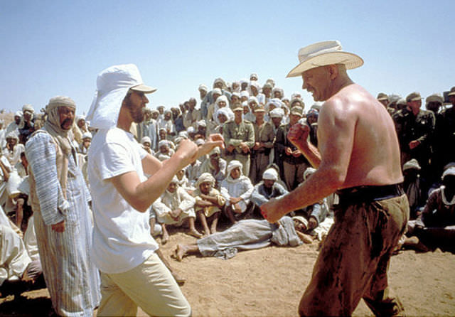 Spielberg and stuntman Pat Roach (also a professional wrestler) choreographing the big boxing scene