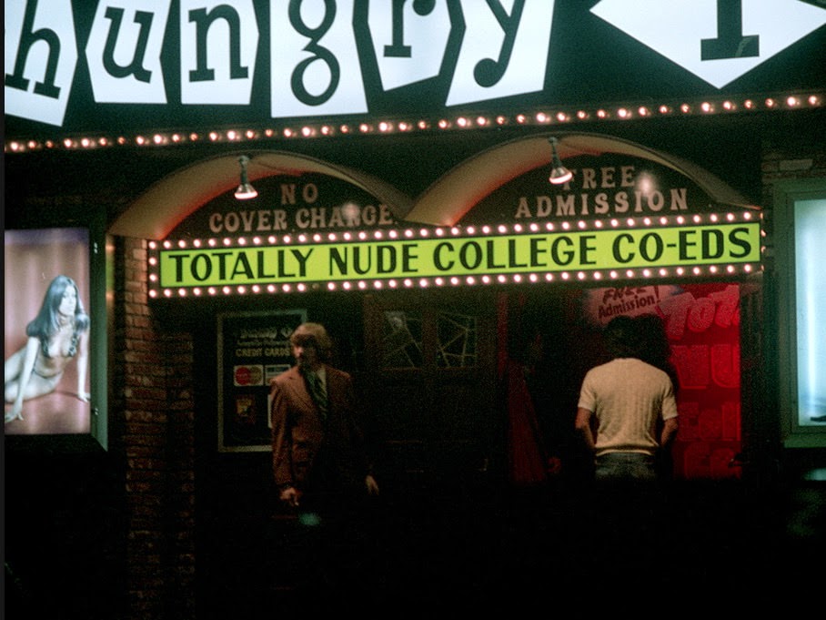 Stunning Vintage Photos Show San Francisco’s Street Life In The Summer of 1971