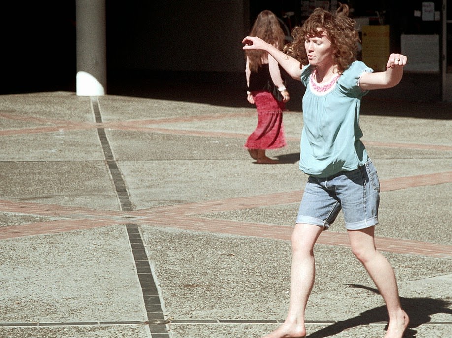 Stunning Vintage Photos Show San Francisco’s Street Life In The Summer of 1971