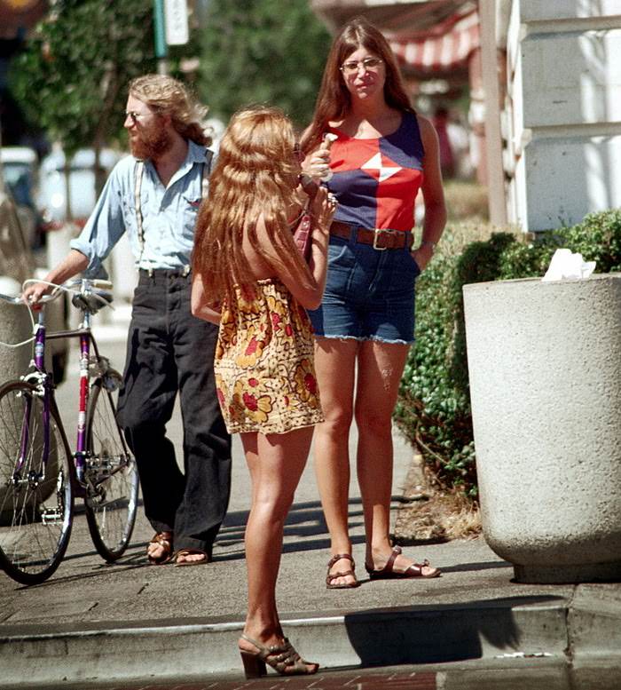 Stunning Vintage Photos Show San Francisco’s Street Life In The Summer of 1971