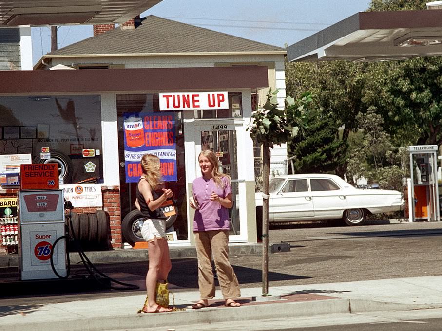 Stunning Vintage Photos Show San Francisco’s Street Life In The Summer of 1971