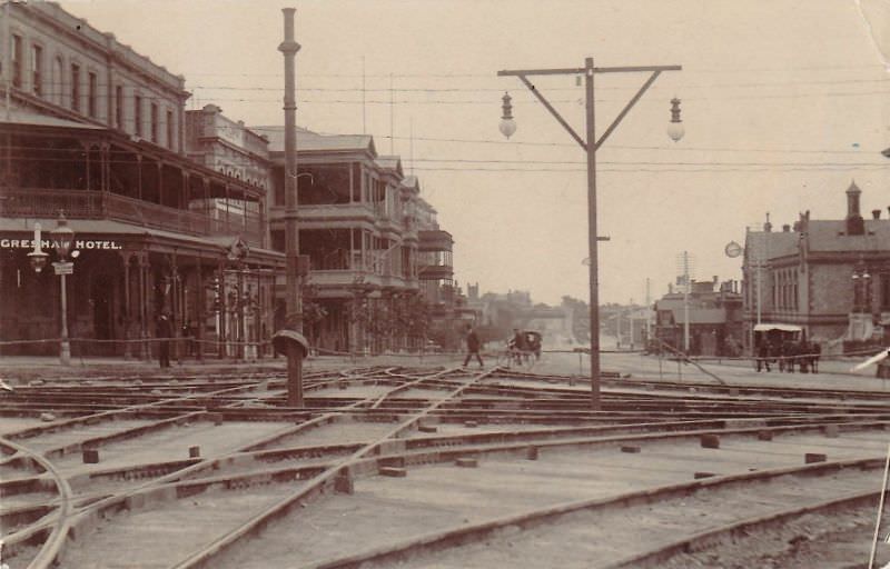 Laying tram tracks on corner of King William Street and North Terrace, Adelaide, circa 1908