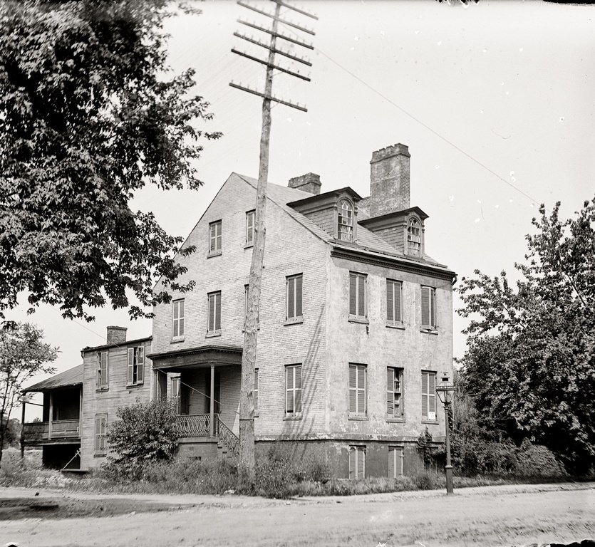 Carberry Mansion. Washington, D.C., circa 1901.