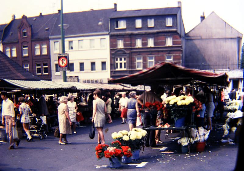 Gladbeck marketplace, 1960s