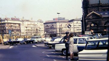 Fascinating Vintage Snapshots Show Street Life Of West Germany From the 1960s
