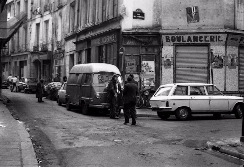 Corner Boulangerie Rue des Rosiers et Rue des Ecouffes, near Metro Saint-Paul, Paris, 1978
