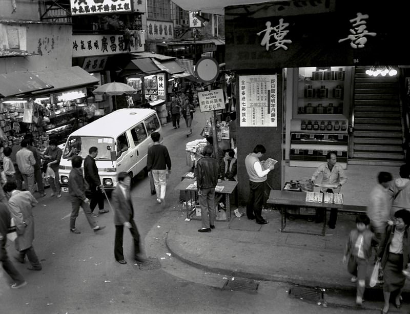 Street scene Wan Chai district Hong Kong, 1986.