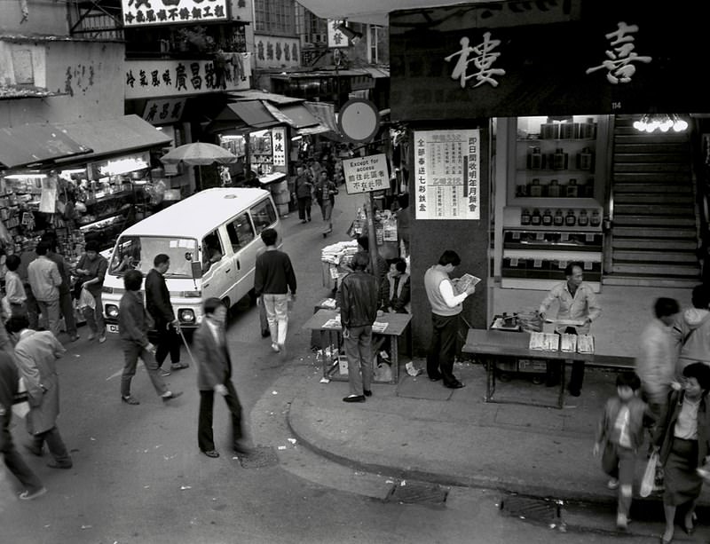 Fabulous Photos Show What Hong Kong Looked Like In The 1980s