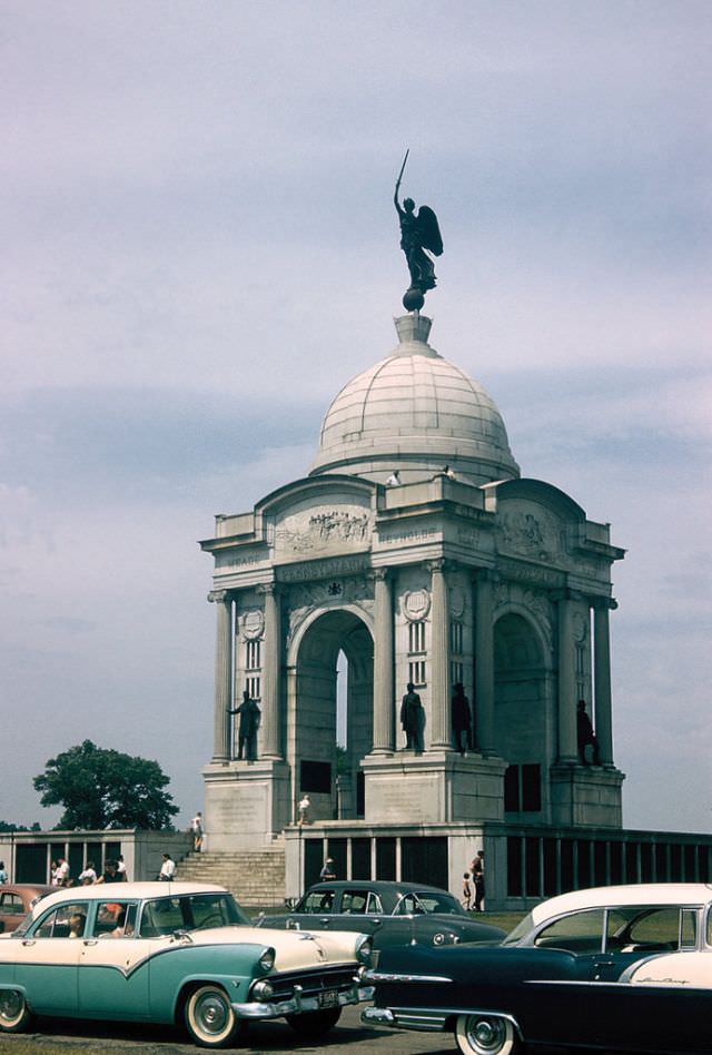 Pennsylvania Monument, Gettysburg, Pennsylvania. July 1957