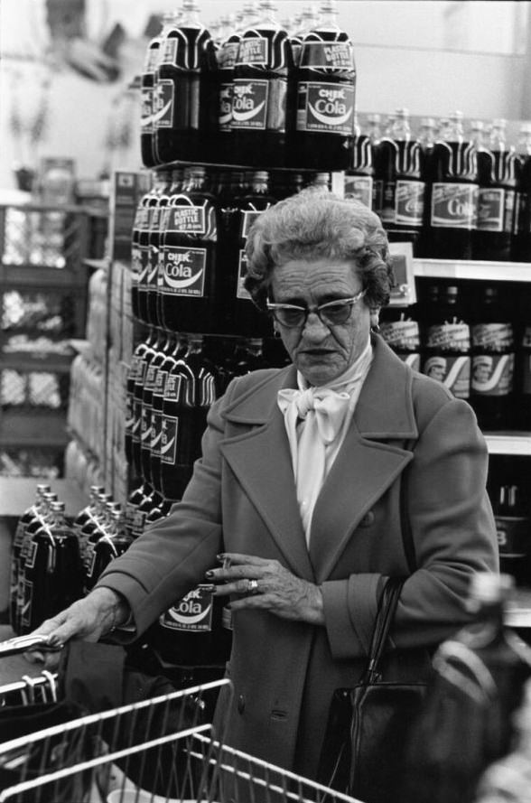 Grocery buying, 1980 Mar