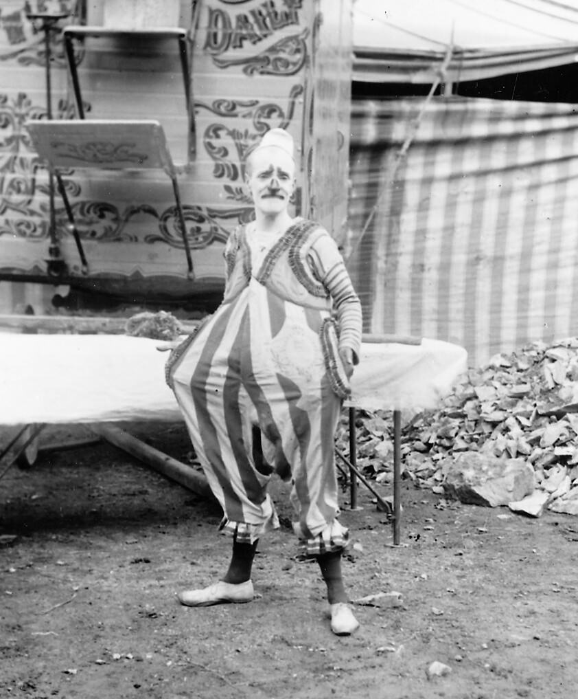 A clown of Hanneford's Canadian Circus in Strabane, 1910.
