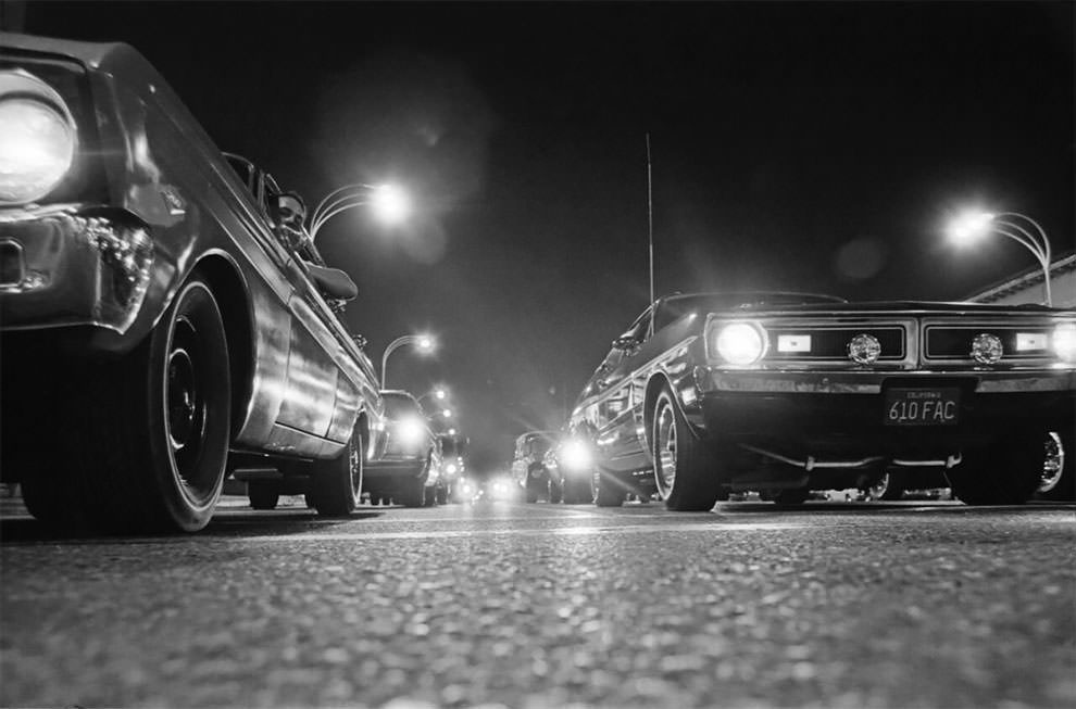 Stunning Vintage Photos Of Cruising Van Nuys Boulevard In The Summer Of 1972