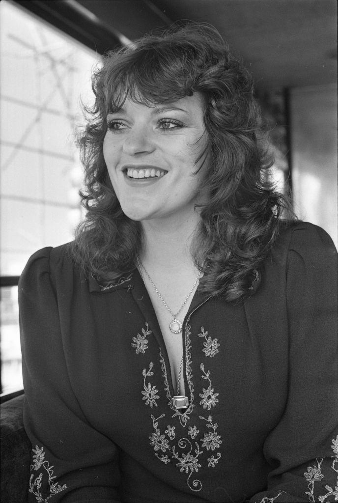 Dana Gillespie with Marsha Hunt, 1976.