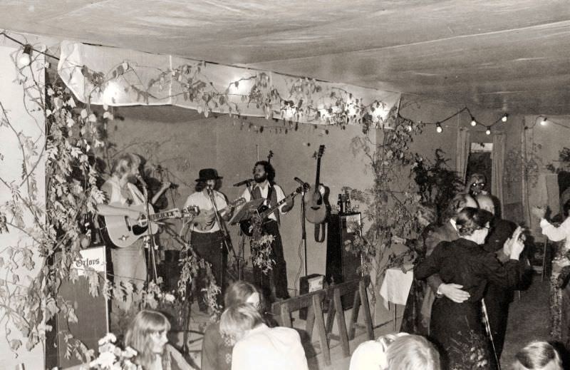Orføvs wedding band, 1979