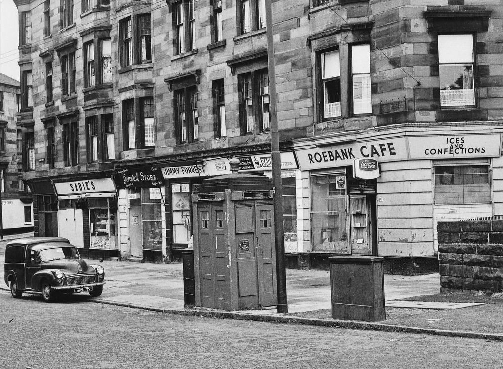 The Roebank Street shops. No longer there.