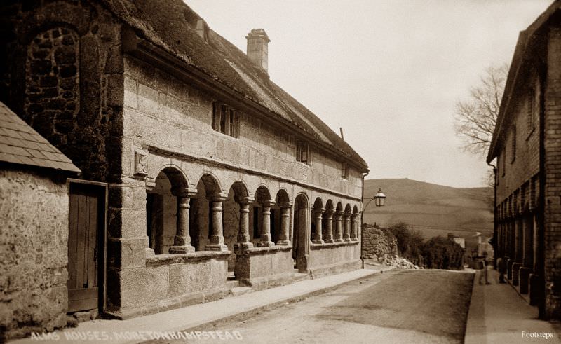 Almshouses, Moretonhampstead, Devon, circa 1920s