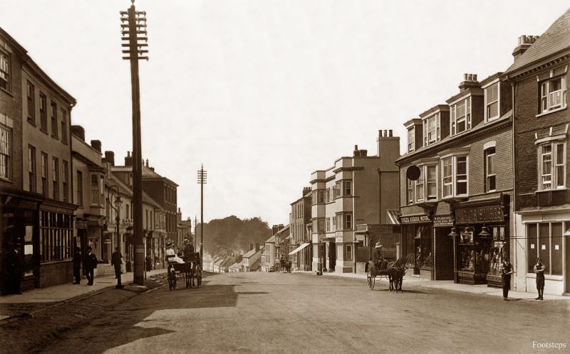 High Street, Honiton, Devon, circa 1900-1910
