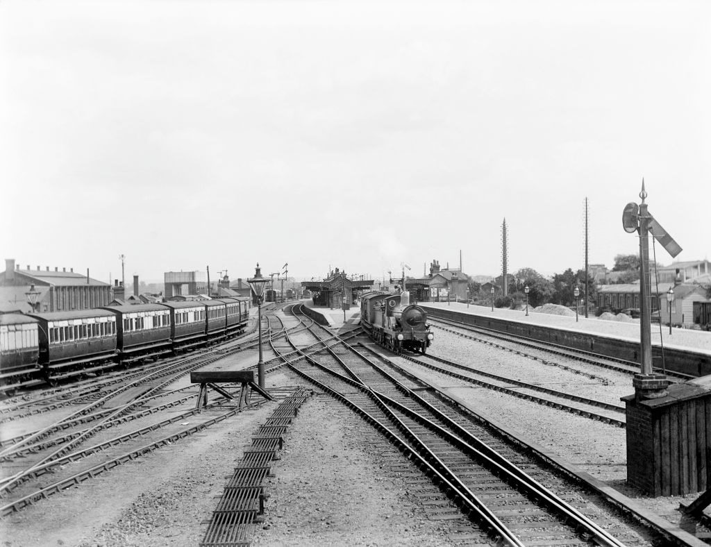 Didcot Junction, Oxfordshire, 1904.