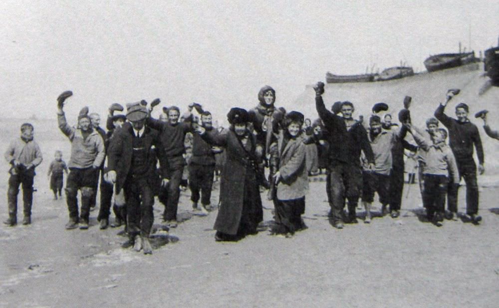 Harriet being carried after her epic flight to France. (Courtesy of Giacinta Bradley Koontz)