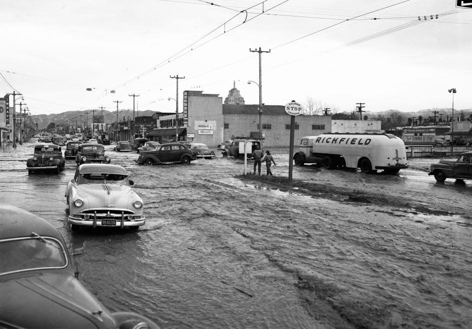 Sylvan Street in front of City Hall, Van Nuys. 18 January 1952.