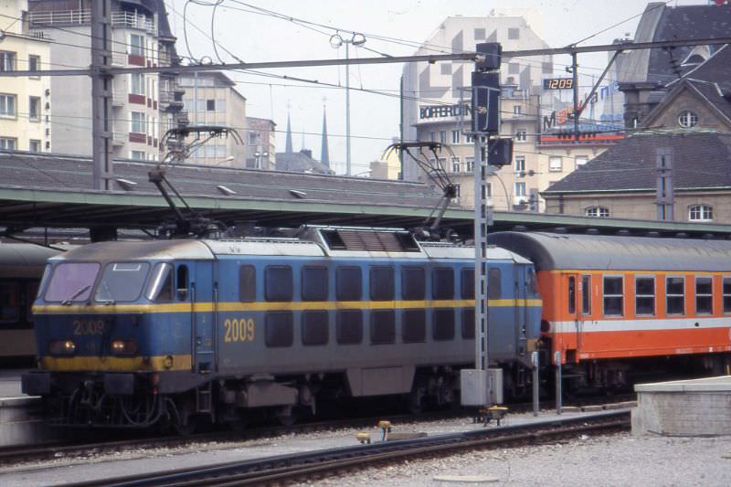 SNCFB - NMBS 2009 electric ocomotive nr 2009, Luxembourg 1995