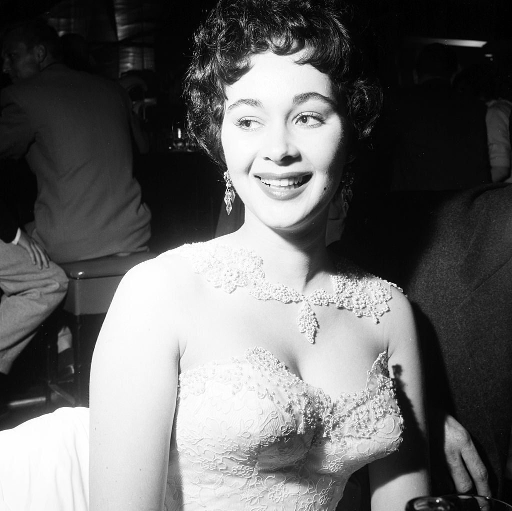 Marla English at the premiere of " Red Garters" in Los Angeles, 1954.