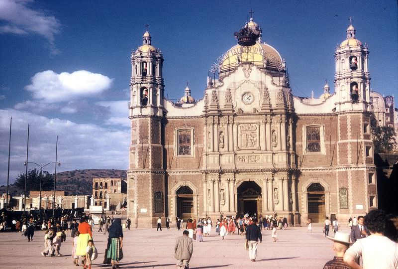 The Old Basilica of Guadalupe, Mexico City. December 1958