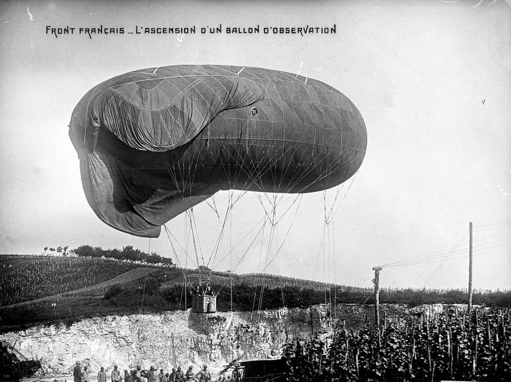 An observation balloon ascends on the French front, 1915.