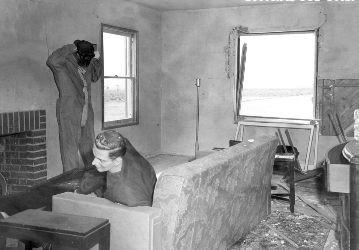 Operation Doorstep 1953: US Dropped A Nuclear Bomb on a Fake Town to Test the Blast and Thermal Effects