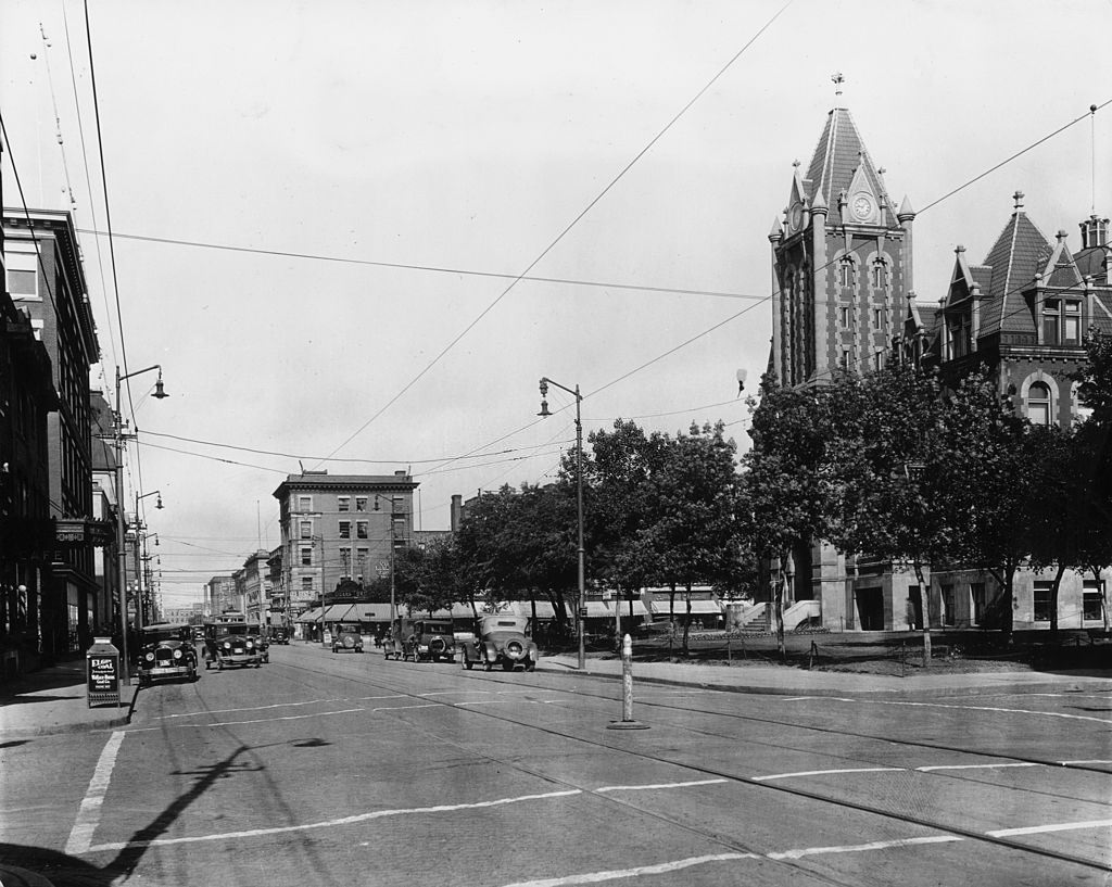 11th Avenue, Regina, Saskatchewan, 1920s.