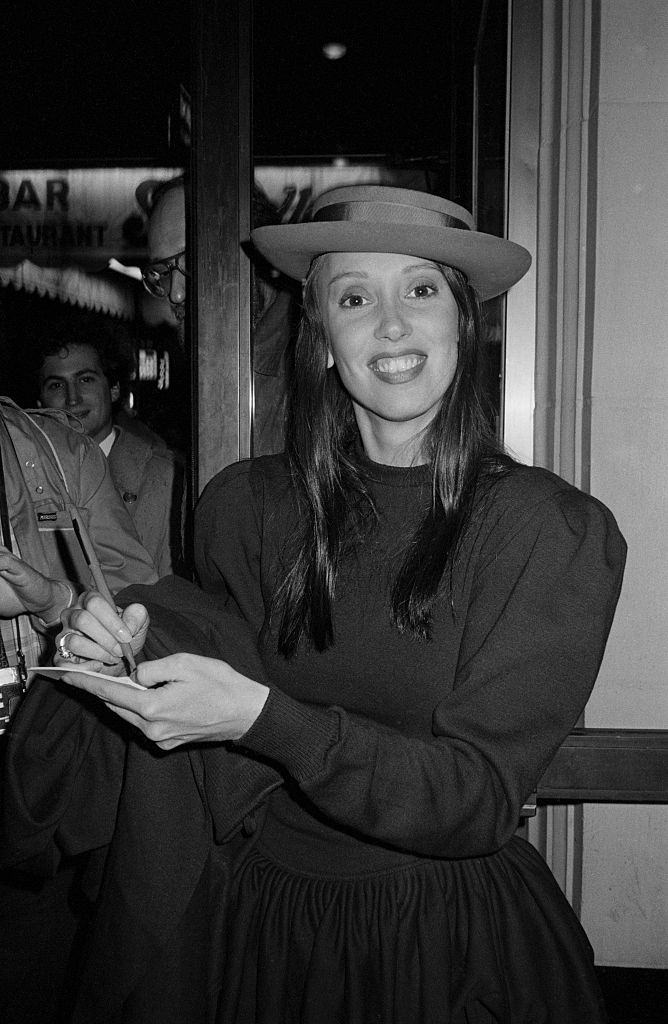 Shelley Duvall signing autographs, 1970.