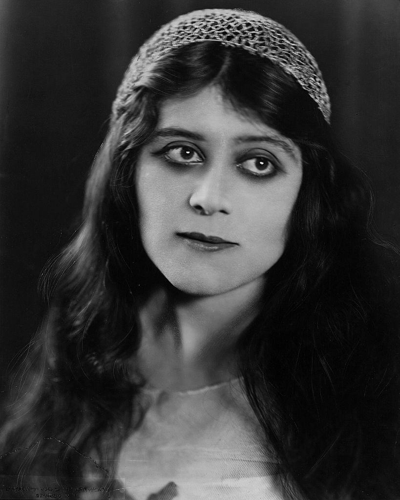 Theda Bara, 1920.